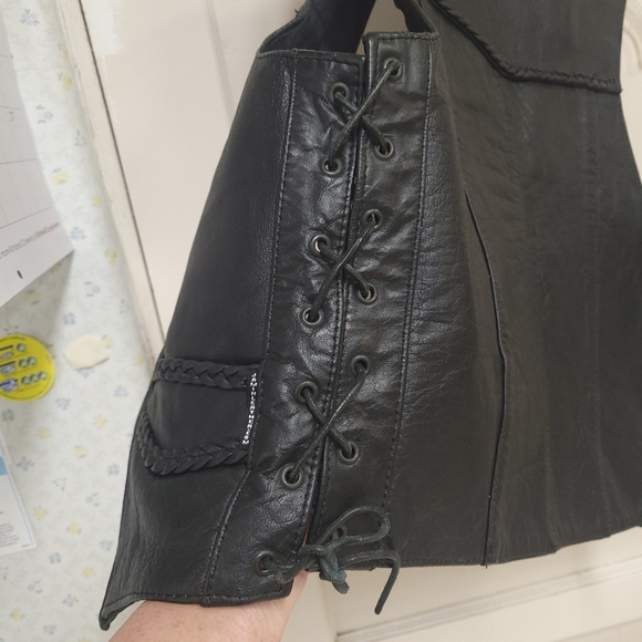 Jamin Leather men's black leather vest Size 40 lace up sides 4 pockets snaps - Picture 3 of 16